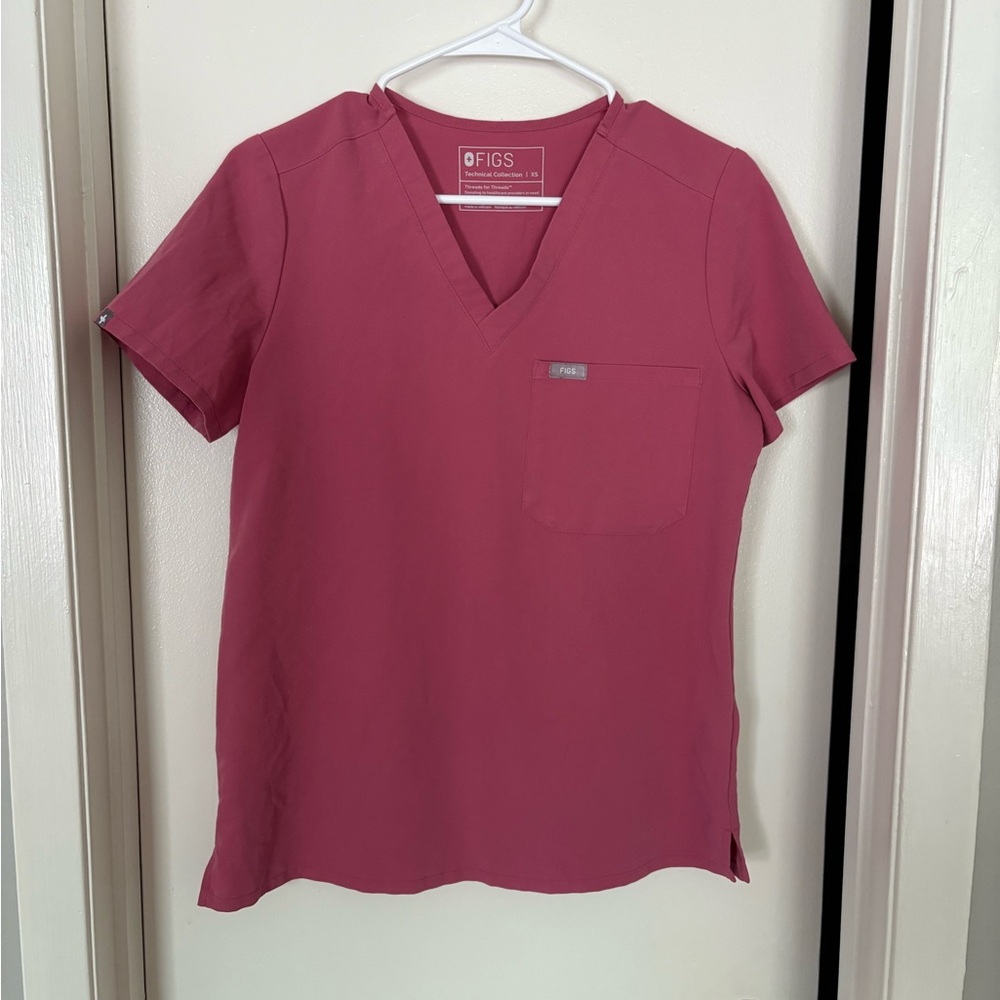 FIGS Quartz BCA Catarina Scrub Top